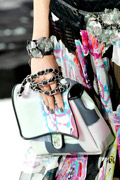 Посмотреть все фотографии коллекции женских сумок Chanel